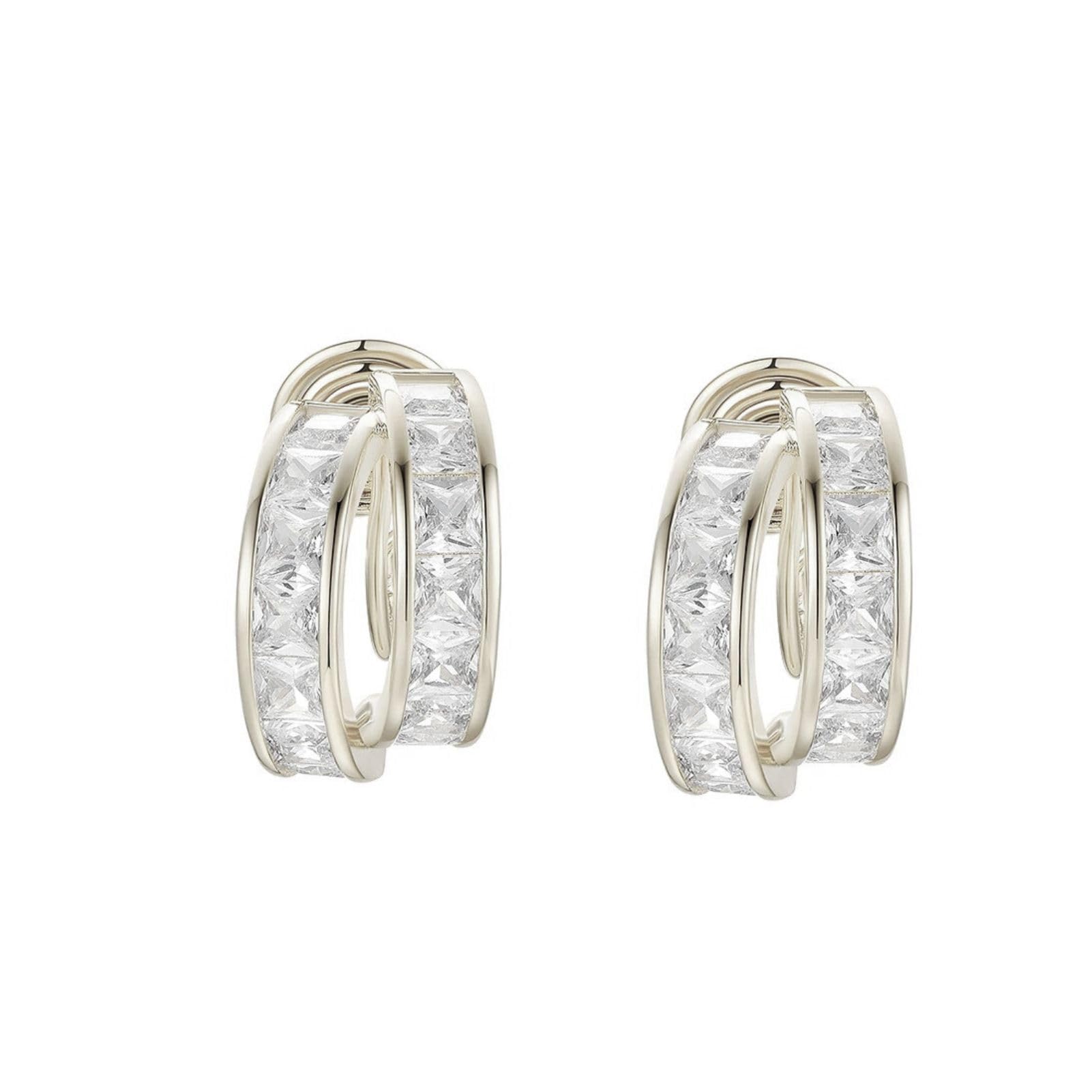 Moonstan Earrings for Women Popular Gold Silver Bijou 2 Rows Simple Presence Will Not Fall Off (Silver)
Moonstan Earrings for Women Popular Gold Silver Bijou 2 Rows Simple Presence Will Not Fall Off (Silver)