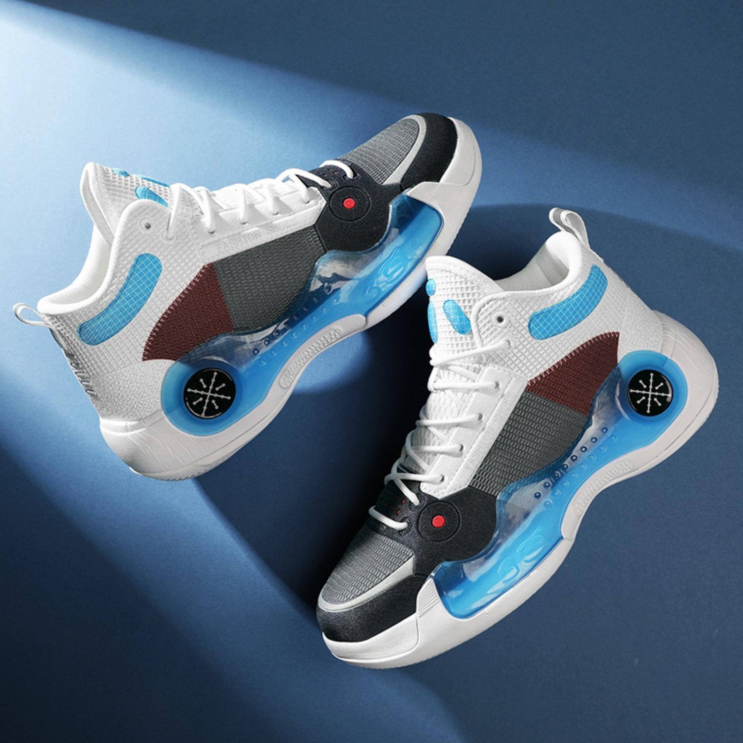 2025 new men s shoes spring and autumn men s white casual basketball sneakers outdoor high-top single-layer shoes all-matching fashionable sneakers 45
2025 new men s shoes spring and autumn men s white casual basketball sneakers outdoor high-top single-layer shoes all-matching fashionable sneakers 45