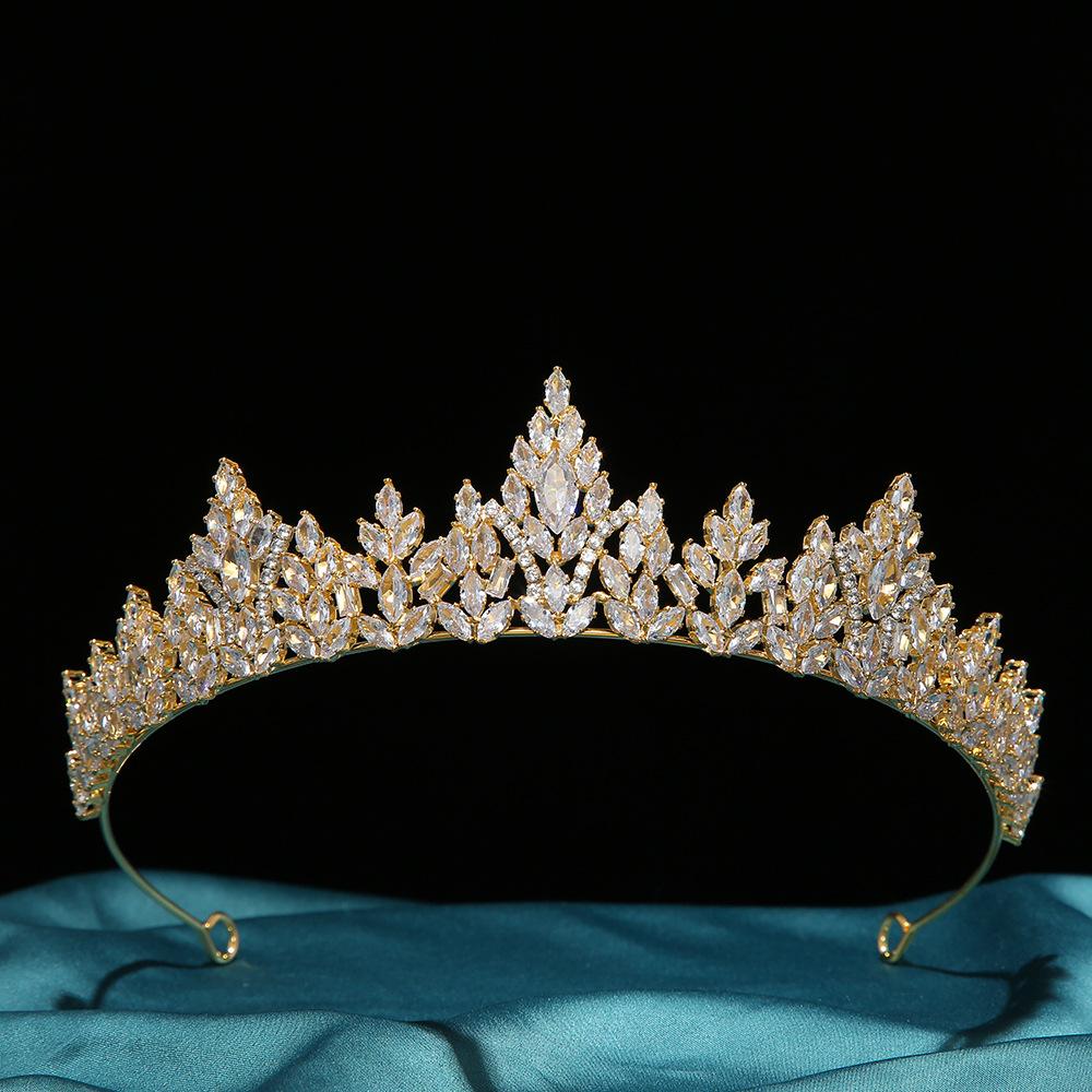 Luxury Bridal Crown for Wedding Headpiece Cubic Zirconia CZ Queen Princess Crowns Tiaras for Pageant Women Party Hair Jewelry
Luxury Bridal Crown for Wedding Headpiece Cubic Zirconia CZ Queen Princess Crowns Tiaras for Pageant Women Party Hair Jewelry
