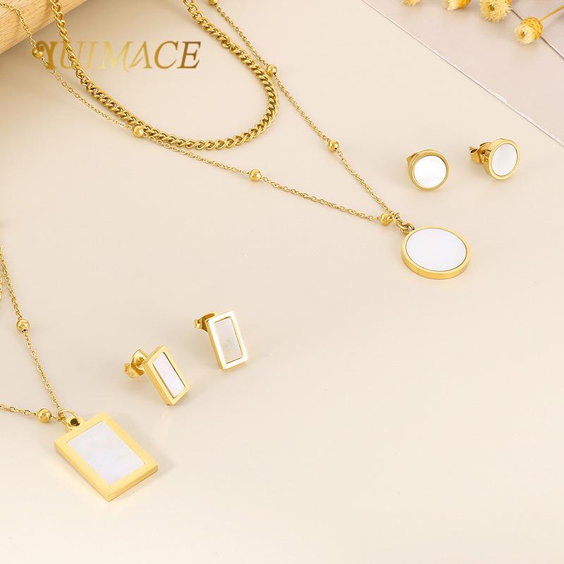 Elegant Shell Jewelry Set: Double-Layer Round & Square Pendant Earrings and Necklace - Trendy, Versatile Design from Japan and South Korea.
Elegant Shell Jewelry Set: Double-Layer Round & Square Pendant Earrings and Necklace - Trendy, Versatile Design from Japan and South Korea.