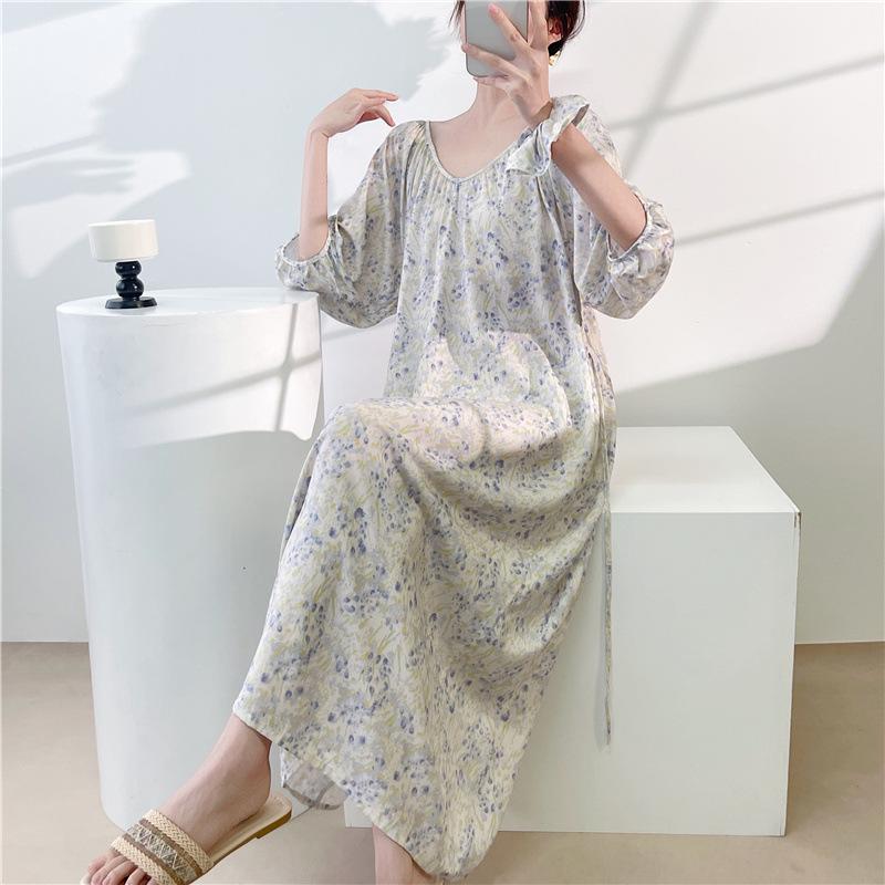 Korean-Chinese Style Cute Summer Nightgown - Short Sleeve Cotton Silk Pajamas for Women One Size (fits 90-160 pounds)
Korean-Chinese Style Cute Summer Nightgown - Short Sleeve Cotton Silk Pajamas for Women One Size (fits 90-160 pounds)