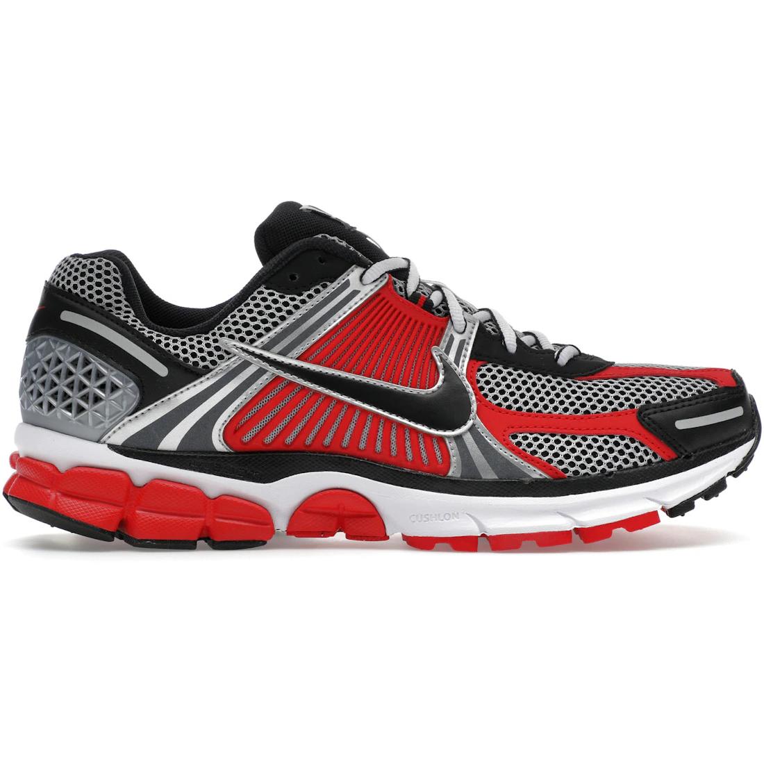Кроссовки Nike Zoom Vomero 5 Металлик Серебристый Университетский Красный(HV0926-095) 40.5
Кроссовки Nike Zoom Vomero 5 Металлик Серебристый Университетский Красный(HV0926-095) 40.5