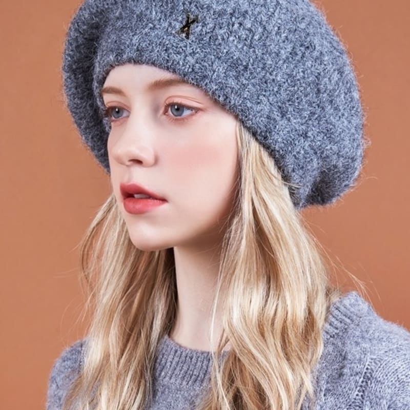 VARZAR Берет из шерстяного трикотажа с логотипом и шипами Темно-серый FREE
VARZAR Берет из шерстяного трикотажа с логотипом и шипами Темно-серый FREE