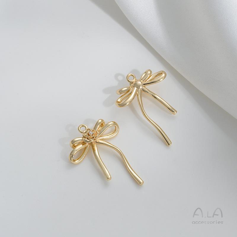 Кулон-подвеска в виде розы с бантом, с сохраняющим цвет покрытием из золота 14 карат, для изготовления украшений своими руками
Кулон-подвеска в виде розы с бантом, с сохраняющим цвет покрытием из золота 14 карат, для изготовления украшений своими руками