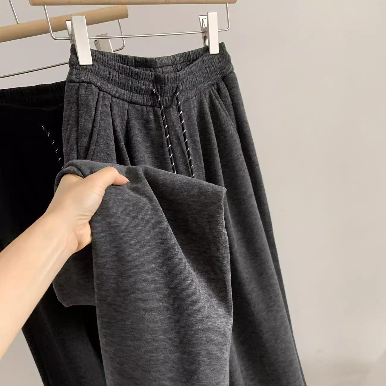 Petite Fleece-Lined Slimming Straight-Leg Pants for Women - Autumn/Winter Elastic Waist Casual Versatile Style 2XL (for 131-150 lbs)
Petite Fleece-Lined Slimming Straight-Leg Pants for Women - Autumn/Winter Elastic Waist Casual Versatile Style 2XL (for 131-150 lbs)