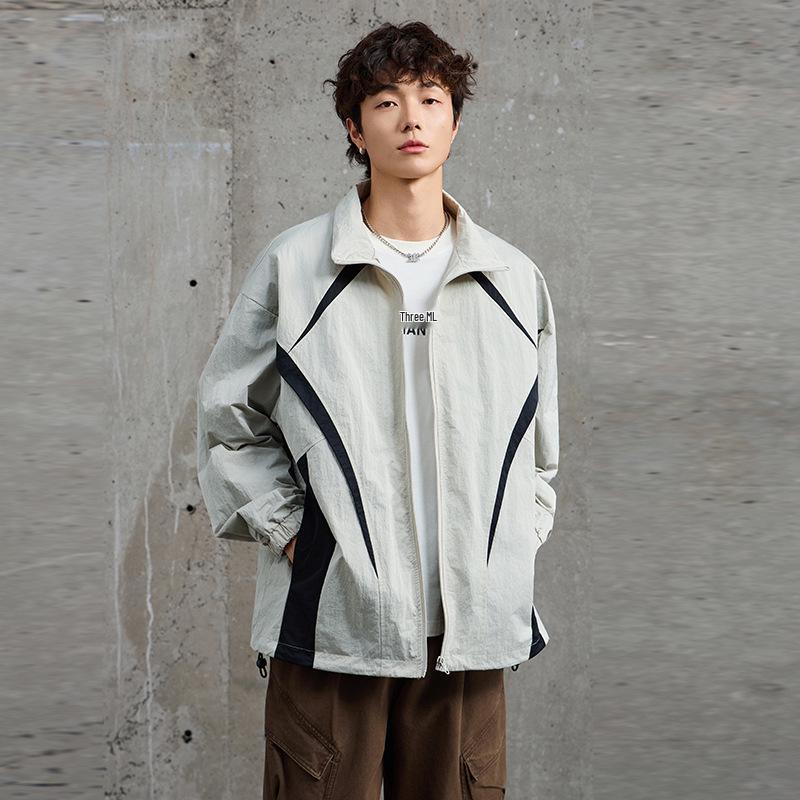 KUKULUKY Men s Autumn Color Block Windproof Nylon Jacket with Turn-Down Collar 2XL бежевый
KUKULUKY Men s Autumn Color Block Windproof Nylon Jacket with Turn-Down Collar 2XL бежевый