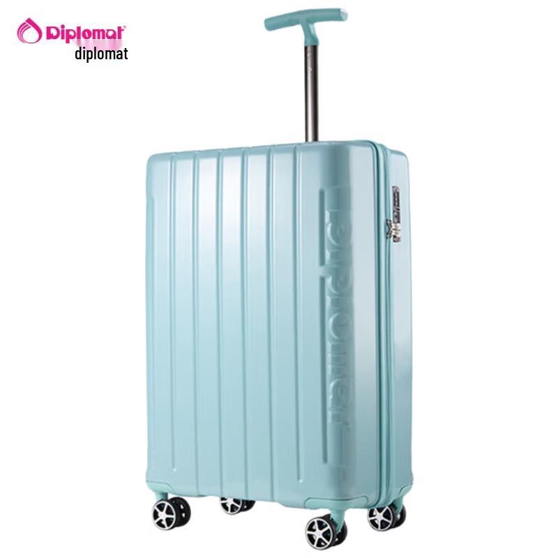 Diplomat HM-6117 Lightweight Durable Spinner Luggage
Diplomat HM-6117 Lightweight Durable Spinner Luggage