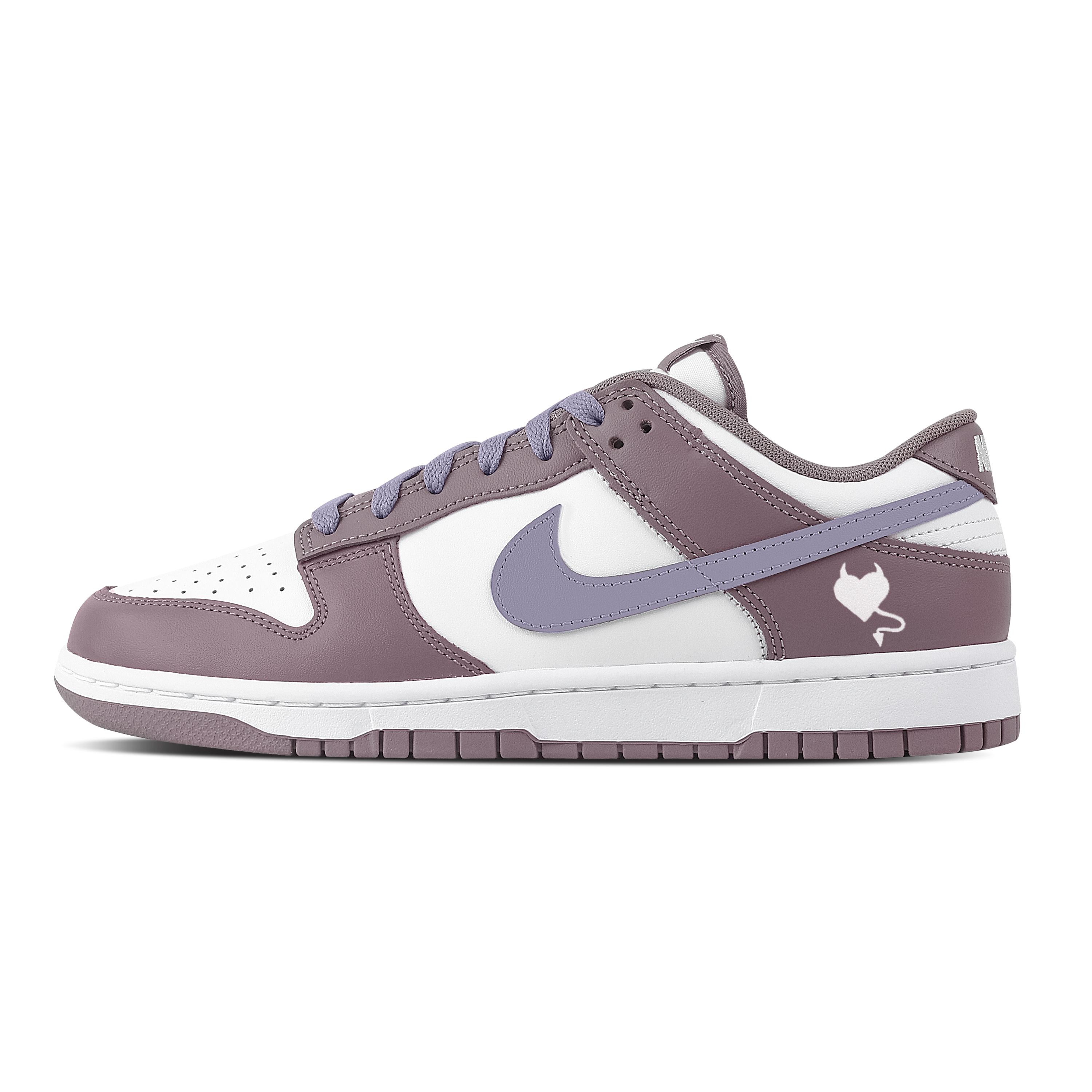 Nike Dunk Purple Enchantment Nightmare Leather Abrasion Resistant Low top Skateboard Shoes Unisex Purple DV0833-112(Team773-) 43
Nike Dunk Purple Enchantment Nightmare Leather Abrasion Resistant Low top Skateboard Shoes Unisex Purple DV0833-112(Team773-) 43