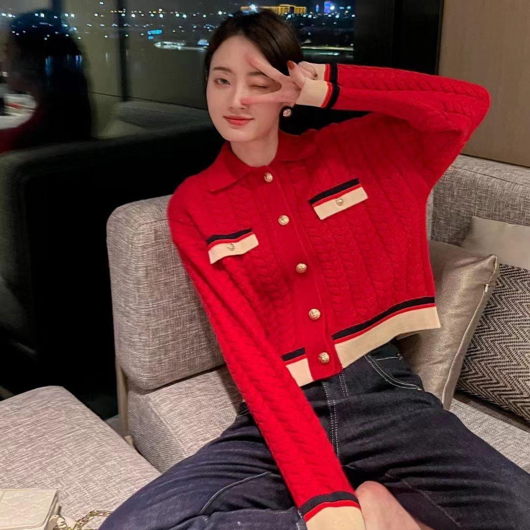 Spring and Autumn Cardigan 2026 Women Little Fragrant Sweater Cardigan Three Dimensional Flower Contrast Women Knit Sweater One Size червоний
Spring and Autumn Cardigan 2026 Women Little Fragrant Sweater Cardigan Three Dimensional Flower Contrast Women Knit Sweater One Size червоний