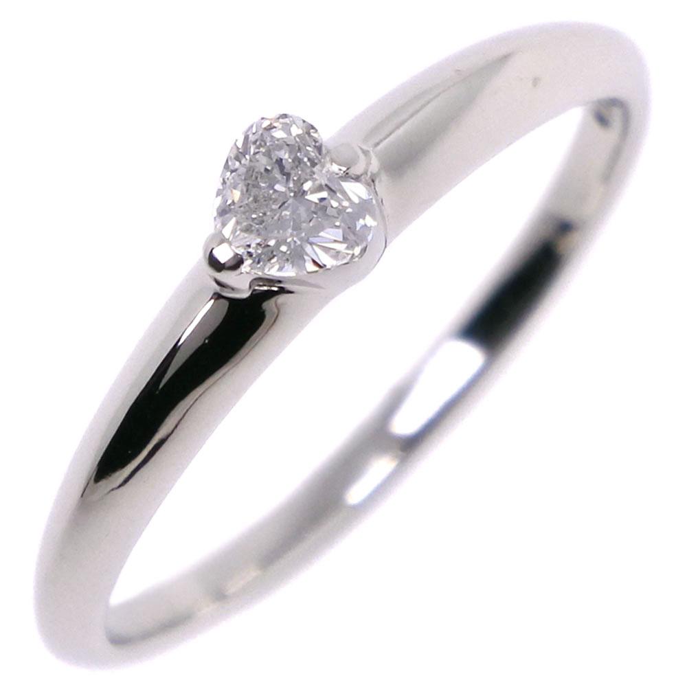 Heart shape Ring Pt900Platinum/diamond #5.6(US Size) 2.5g Women Used
Heart shape Ring Pt900Platinum/diamond #5.6(US Size) 2.5g Women Used