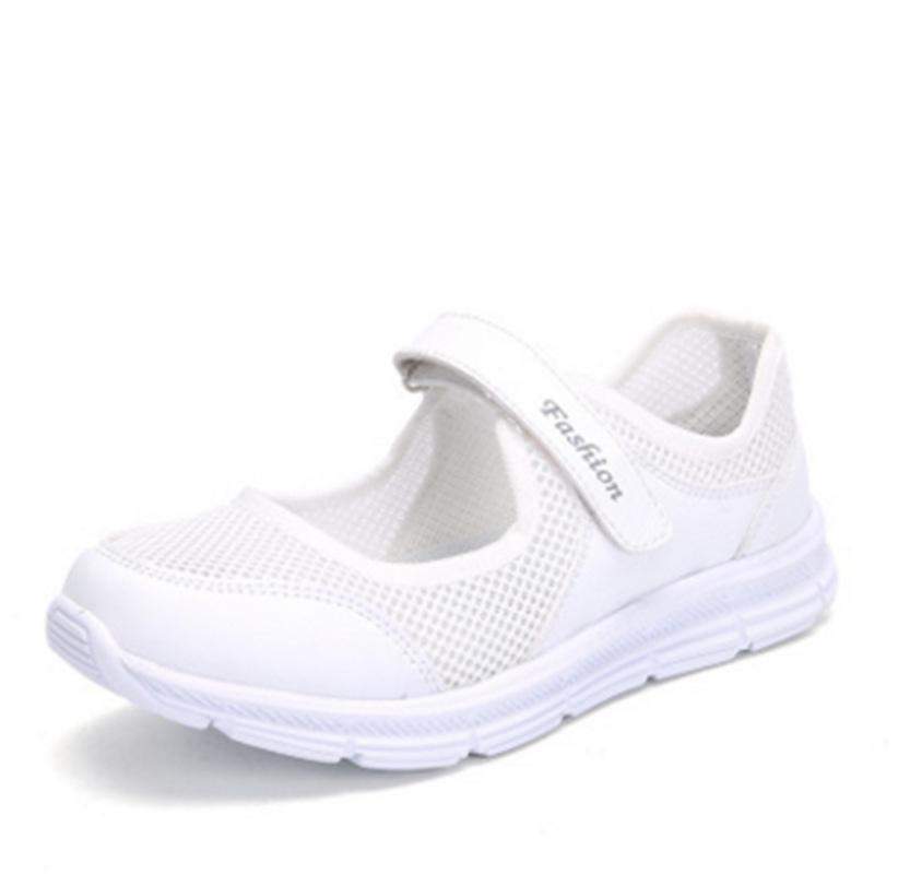 Outdoor Walking Shoes for Mothers: Flat-Soled, Openwork Mesh Design for Middle-Aged and Elderly Ladies 35 білий
Outdoor Walking Shoes for Mothers: Flat-Soled, Openwork Mesh Design for Middle-Aged and Elderly Ladies 35 білий