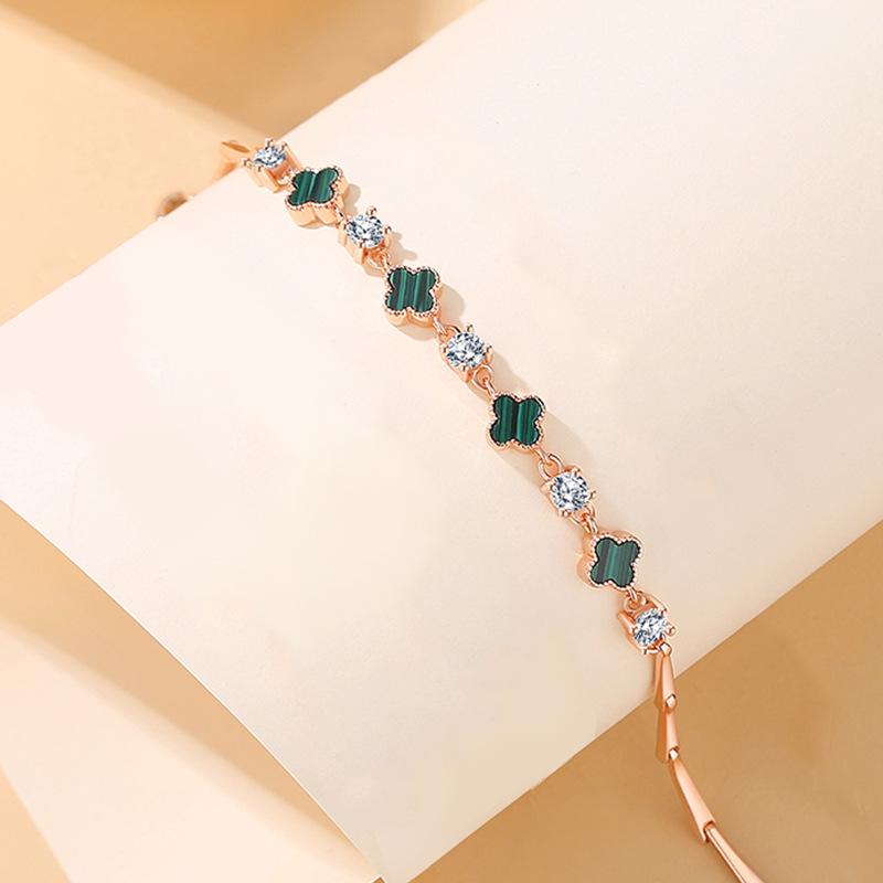 Браслет Jin Hongyu из чистого серебра 999 с клевером, интернет-знаменитость, корейское издание, минималистичный бамбуковый браслет из лесной серии Adjustable size
Браслет Jin Hongyu из чистого серебра 999 с клевером, интернет-знаменитость, корейское издание, минималистичный бамбуковый браслет из лесной серии Adjustable size