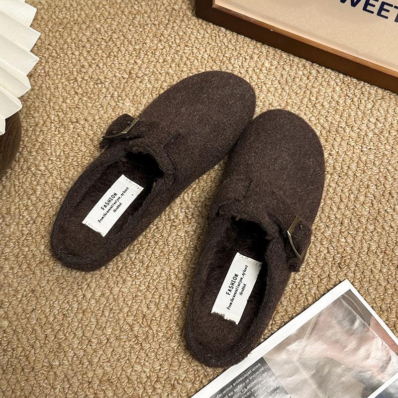 Women s Baotou lightweight and comfortable a footstirrup heightening winter warm cold padded non-slip wear-resistant leisure cotton slippers 40 коричневий
Women s Baotou lightweight and comfortable a footstirrup heightening winter warm cold padded non-slip wear-resistant leisure cotton slippers 40 коричневий