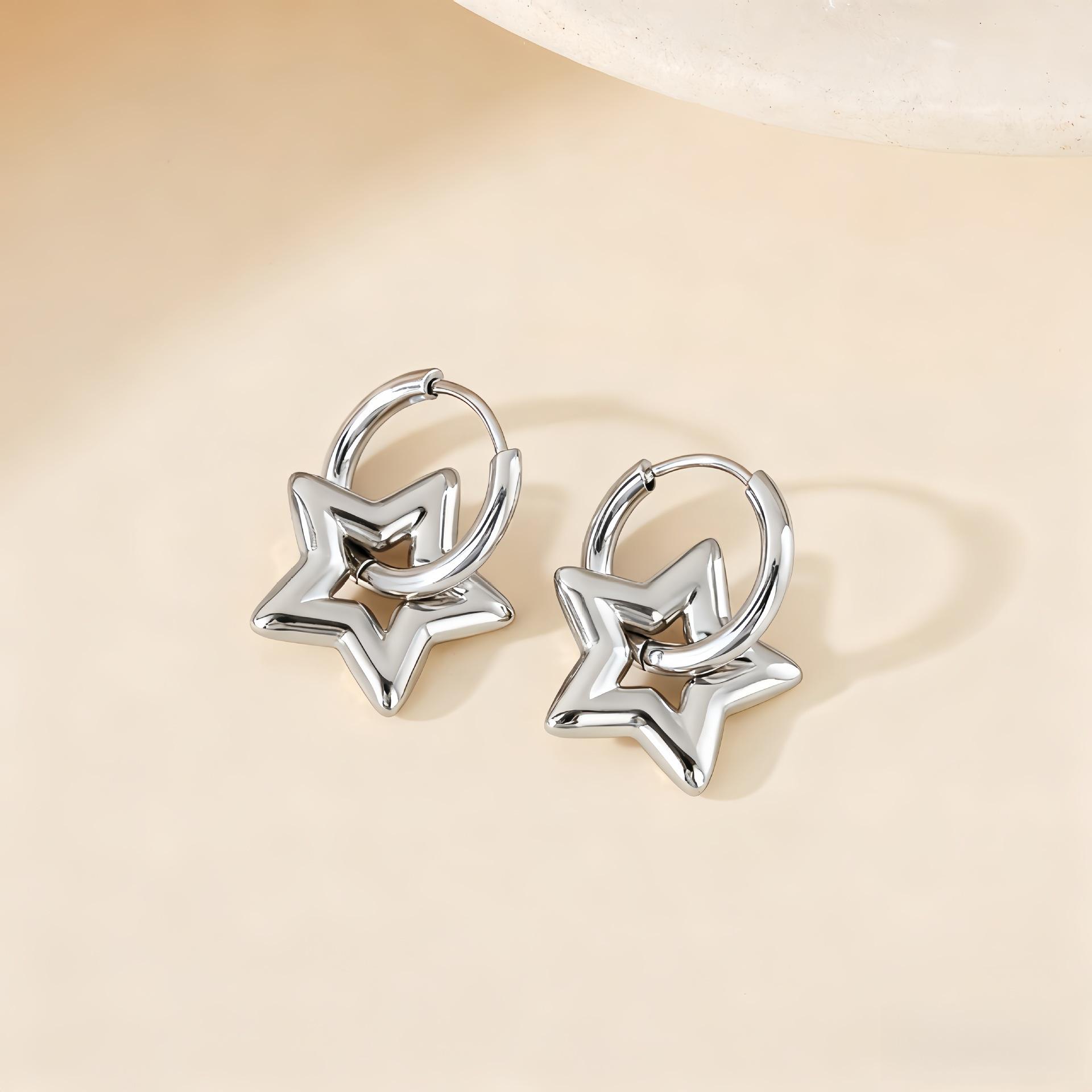 Simple and exquisite moon love pentagram flower K gold stainless steel pendant earrings, European and American fashion ear buckles
Simple and exquisite moon love pentagram flower K gold stainless steel pendant earrings, European and American fashion ear buckles