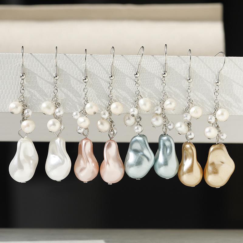 Elegant Multi-Color Faux Baroque Pearl Drop Earrings: Versatile Freshwater Pearl Fashion Essentials белый
Elegant Multi-Color Faux Baroque Pearl Drop Earrings: Versatile Freshwater Pearl Fashion Essentials белый