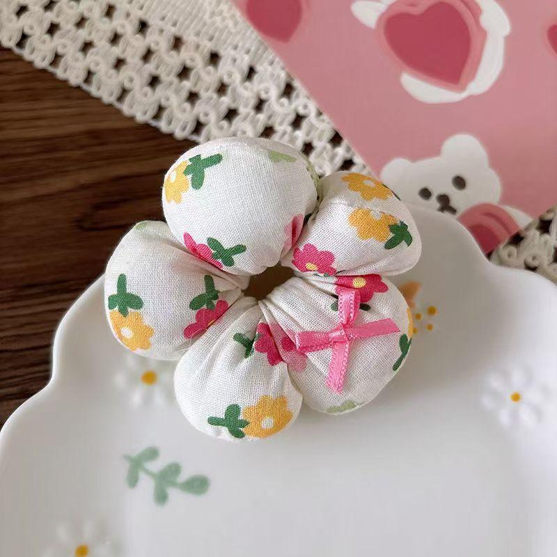 Spring Summer Sweet Fabric Floral Hair Scrunchies Cute Hair Rings Ponytail Holder Parent Child Hair Rope Shiny Hair Accessories
Spring Summer Sweet Fabric Floral Hair Scrunchies Cute Hair Rings Ponytail Holder Parent Child Hair Rope Shiny Hair Accessories