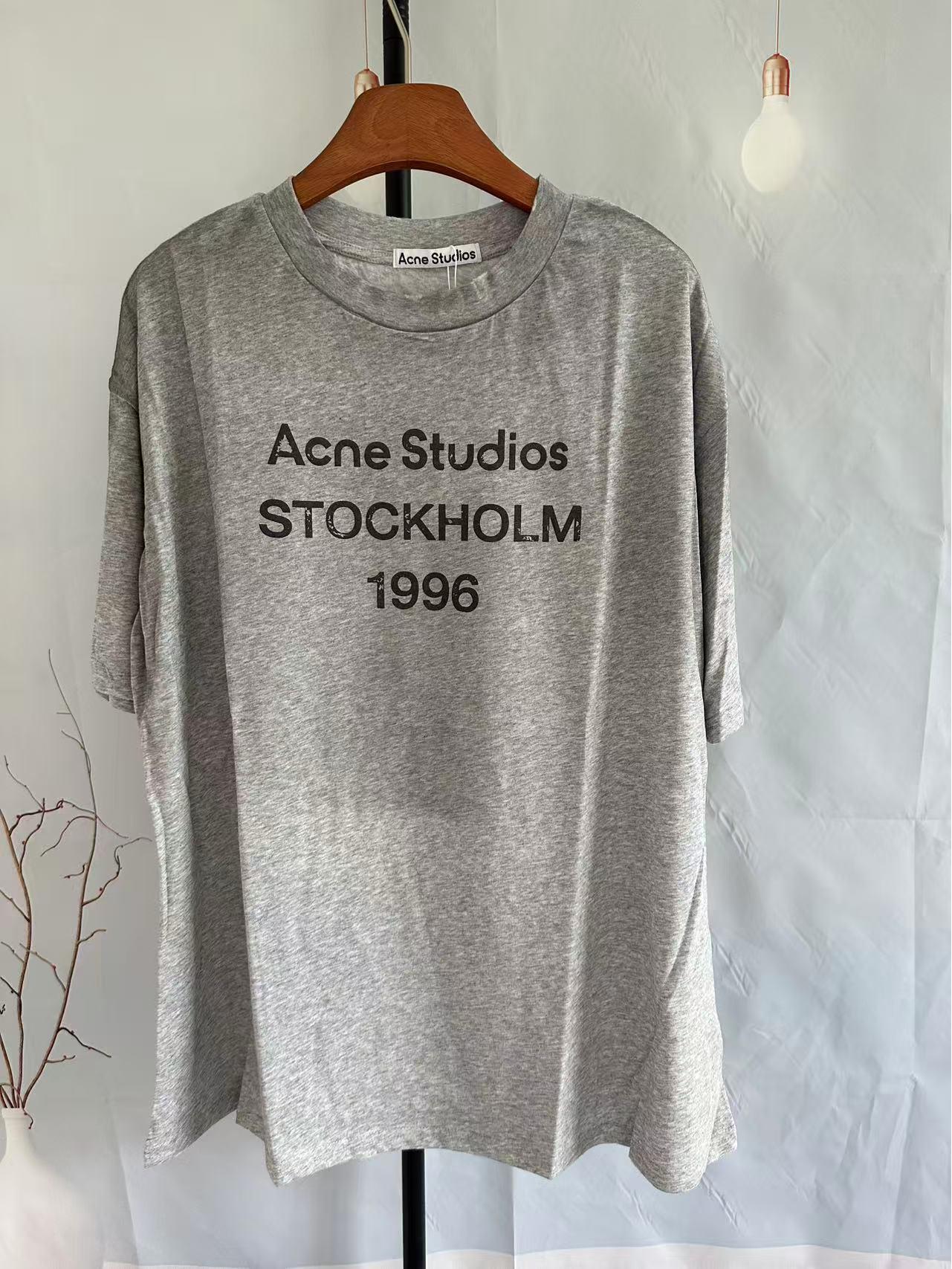 Women s Retro 1996 AC Dip-Dyed Digital Print Loose Sun Protection T-Shirt Small
Women s Retro 1996 AC Dip-Dyed Digital Print Loose Sun Protection T-Shirt Small