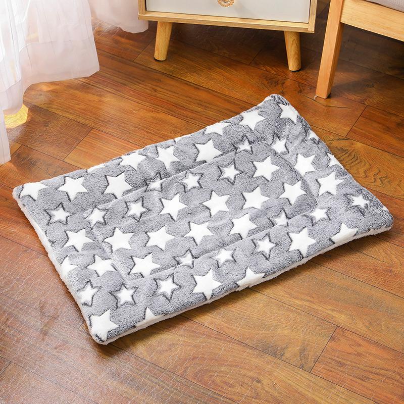 Thick Comfortable Small Cat Sleeping Nest Cushion Winter Warm Skin-friendly Cute Medium Cat Sofa Mat for Dog Bed Accessories (as the picture,S)
Thick Comfortable Small Cat Sleeping Nest Cushion Winter Warm Skin-friendly Cute Medium Cat Sofa Mat for Dog Bed Accessories (as the picture,S)