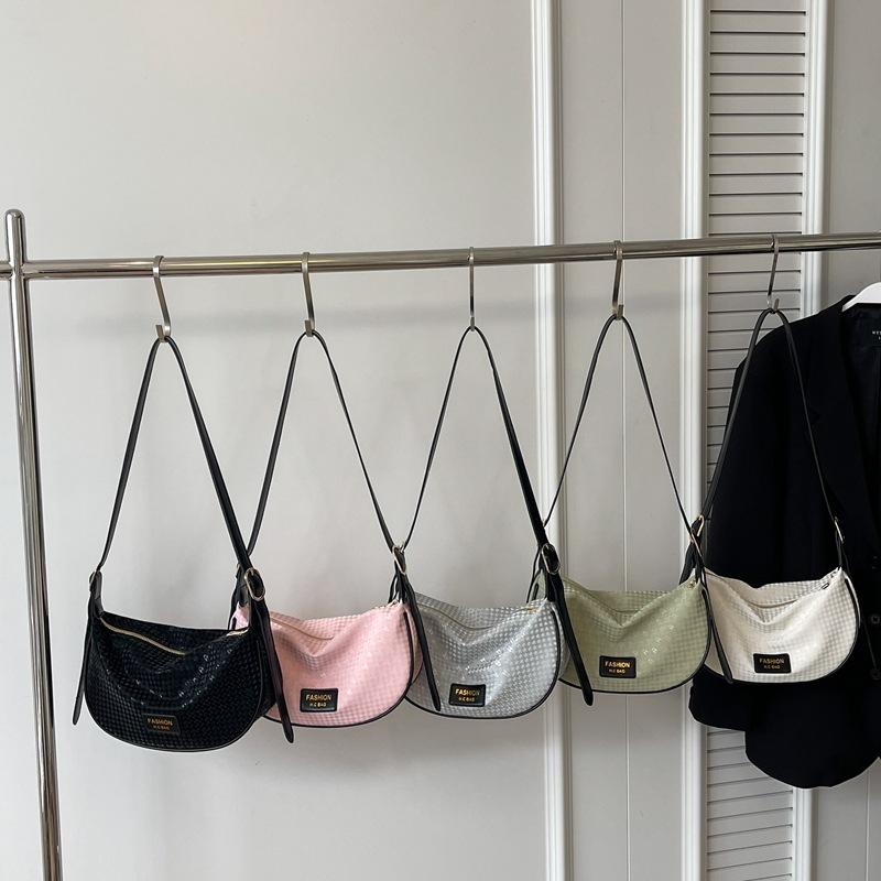 Casual Niche Design Bag New Women s Bag Popular Crossbody Bag Internet Celebrity Texture Dumpling Bag Handbag Women s Handbag
Casual Niche Design Bag New Women s Bag Popular Crossbody Bag Internet Celebrity Texture Dumpling Bag Handbag Women s Handbag