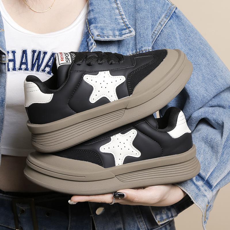 Dexun shoes women s shoes 2025 new spring and autumn platform white shoes casual sports board shoes trendy retro Forrest Gump shoes 35 чёрный
Dexun shoes women s shoes 2025 new spring and autumn platform white shoes casual sports board shoes trendy retro Forrest Gump shoes 35 чёрный