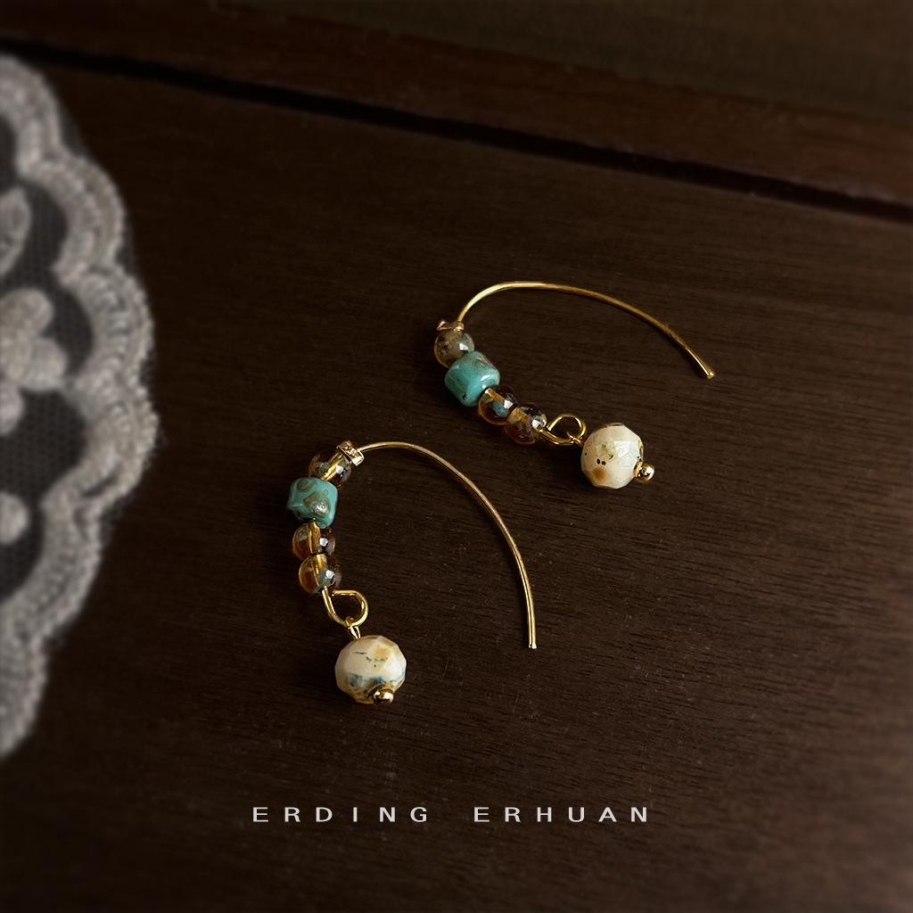 Literary glass earrings Guochao design commuter earrings Yiwu earrings
Literary glass earrings Guochao design commuter earrings Yiwu earrings