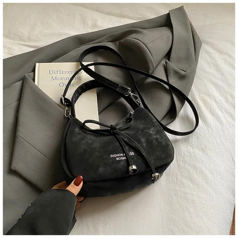 Spring New Fashi Large Capacity Top Handle Bag Comfortable and Versatile Texture Shoulder Bag High Quality Commuter Bag чёрный
Spring New Fashi Large Capacity Top Handle Bag Comfortable and Versatile Texture Shoulder Bag High Quality Commuter Bag чёрный
