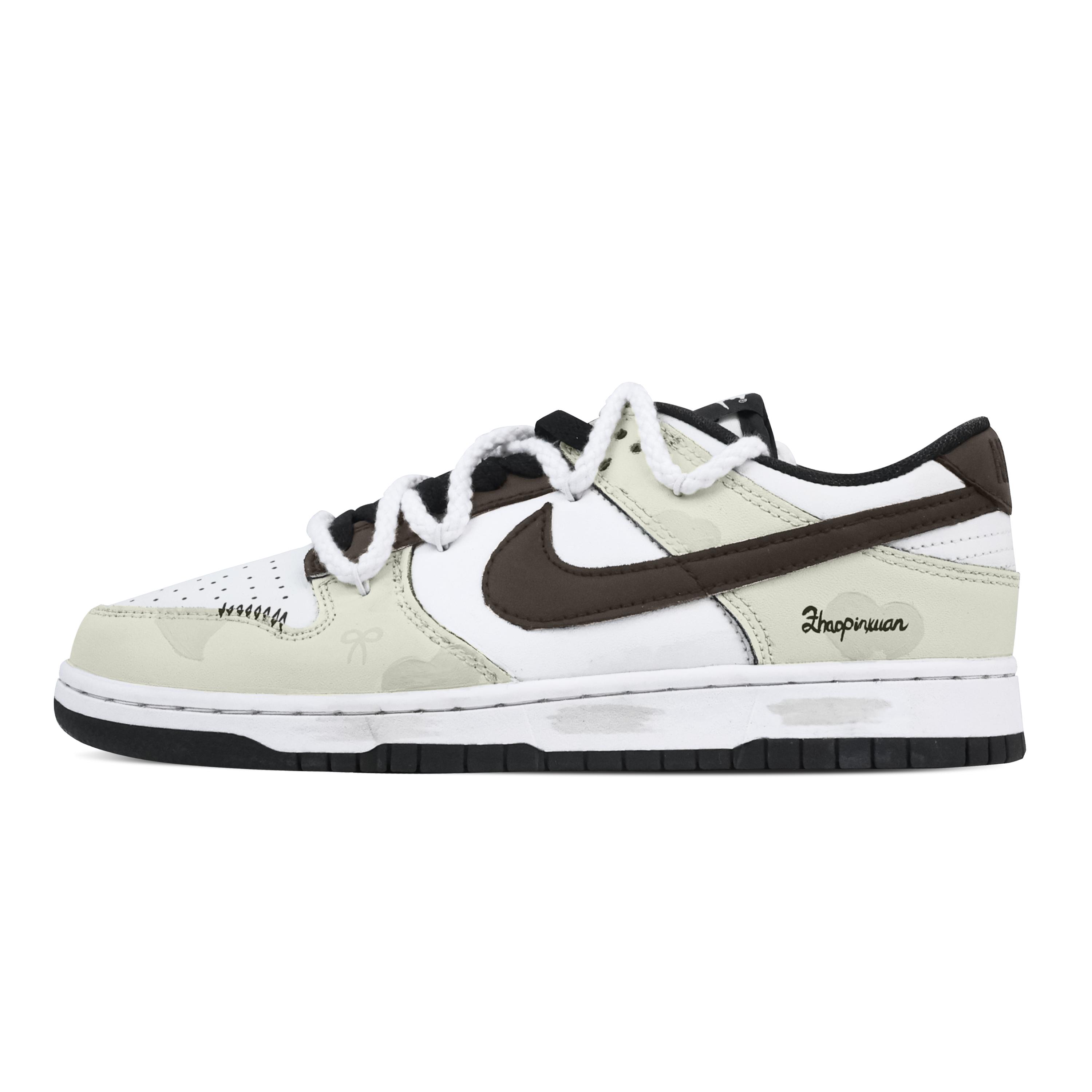 Nike Dunk Soft Coconut Heart Seal Abrasion Resistant Low top Skateboard Shoes Unisex Yellow HF5441-100(Team773-1) 42.5
Nike Dunk Soft Coconut Heart Seal Abrasion Resistant Low top Skateboard Shoes Unisex Yellow HF5441-100(Team773-1) 42.5