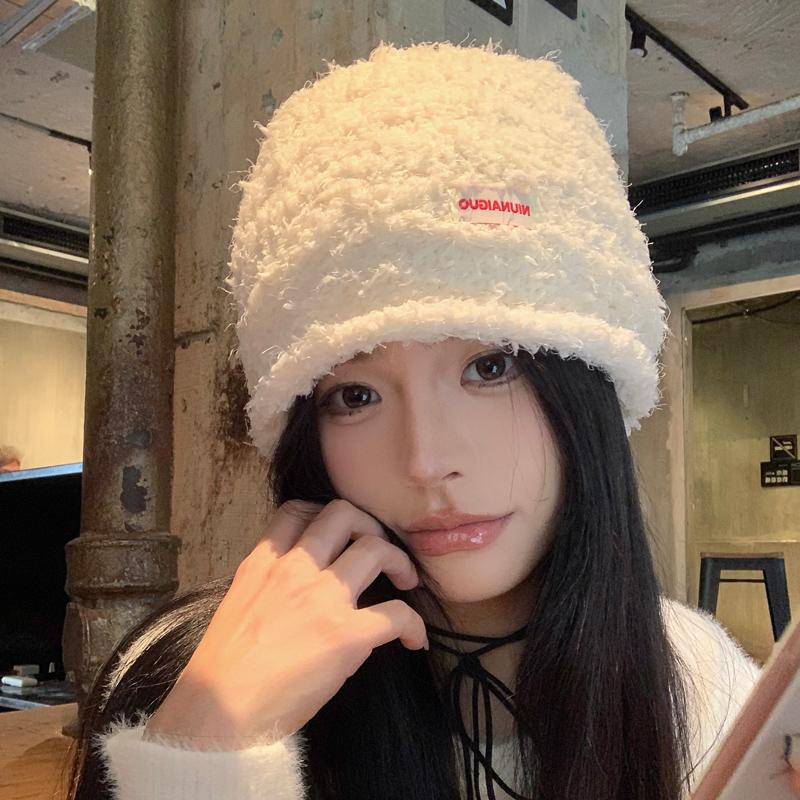 Soft waxy lazy wind knitted crimped head hat women s autumn and winter thickened warm and cold-proof ear protection pullover hat men Adult average size (56-58cm) чорний
Soft waxy lazy wind knitted crimped head hat women s autumn and winter thickened warm and cold-proof ear protection pullover hat men Adult average size (56-58cm) чорний