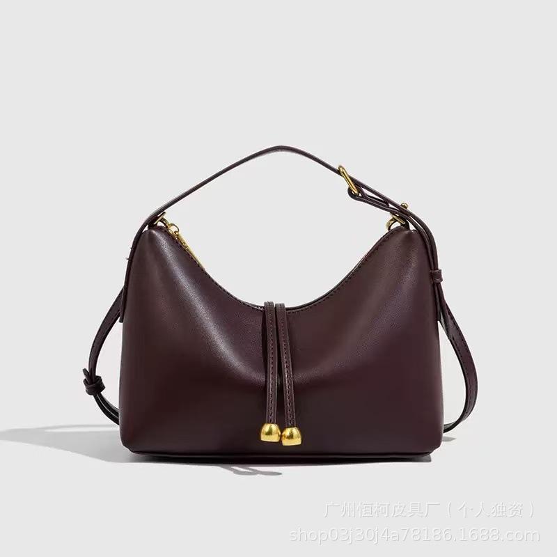 2026 Cross-border New ZA Style Same All-matching Solid Color Handbag Casual Beach Vacation Woven Straw Bag вина червоного кольору
2026 Cross-border New ZA Style Same All-matching Solid Color Handbag Casual Beach Vacation Woven Straw Bag вина червоного кольору