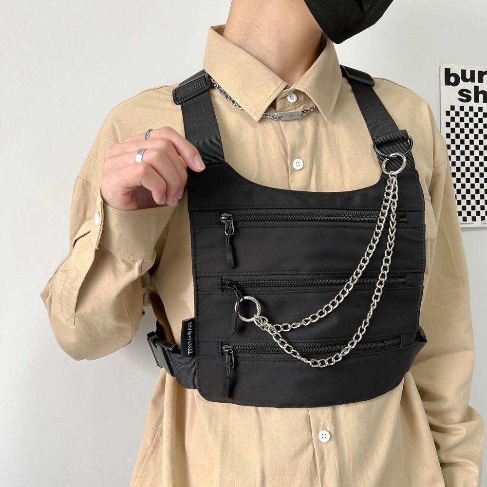 Large Capacity Men Chest Bag Nylon Message Crossbody Pouch Fashion Man s Vest Bag Daily Style 1
Large Capacity Men Chest Bag Nylon Message Crossbody Pouch Fashion Man s Vest Bag Daily Style 1
