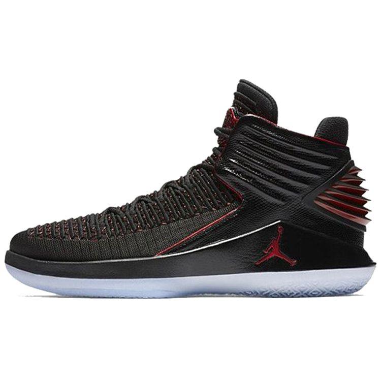 Мужские кроссовки Air Jordan 32 PF Banned черные, университетский красный AH3348-001
Мужские кроссовки Air Jordan 32 PF Banned черные, университетский красный AH3348-001