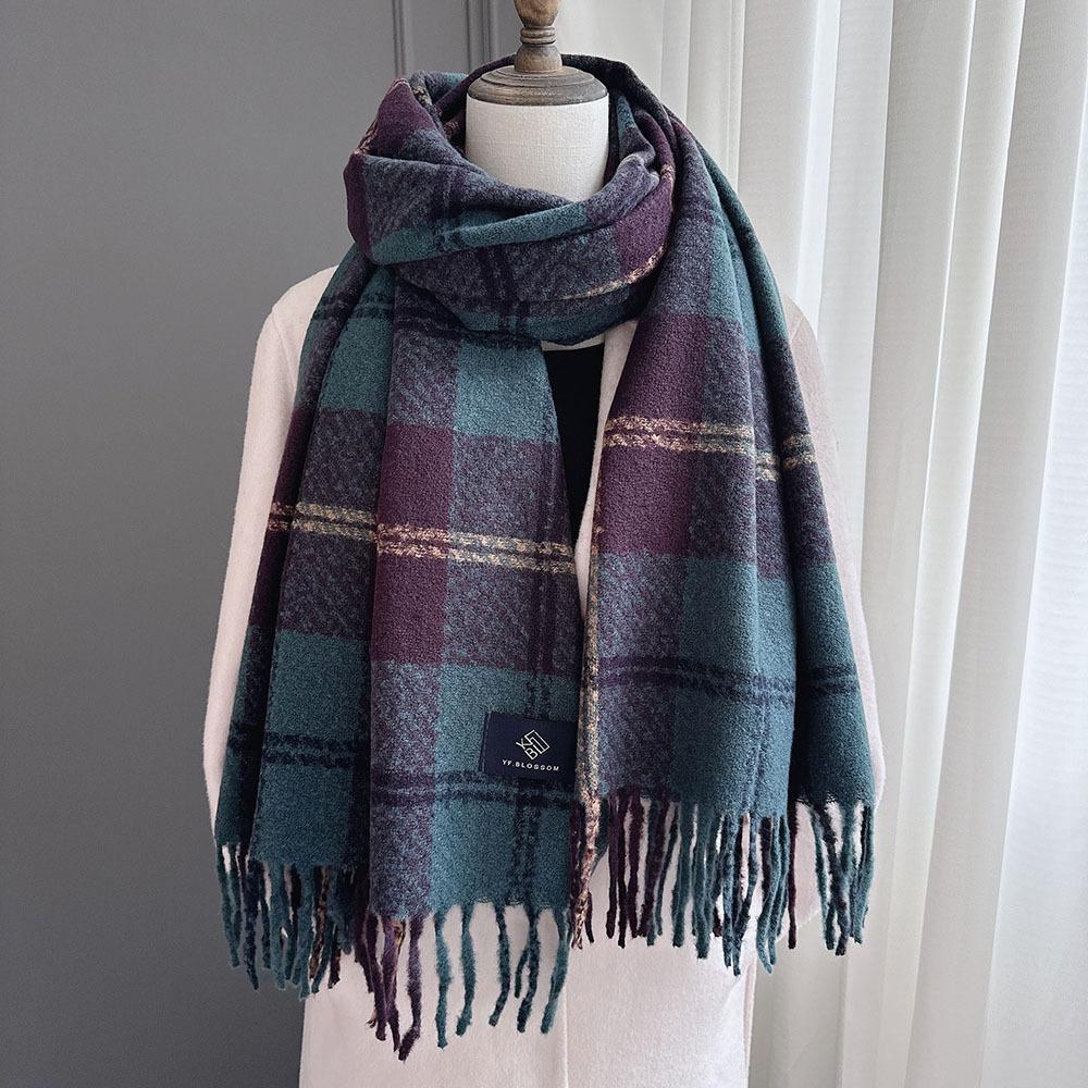 Цветная клетка квадратная кисточка имитация кашемира шарф женский зимний теплый модный верхний платок шарф 200x65cm
Цветная клетка квадратная кисточка имитация кашемира шарф женский зимний теплый модный верхний платок шарф 200x65cm