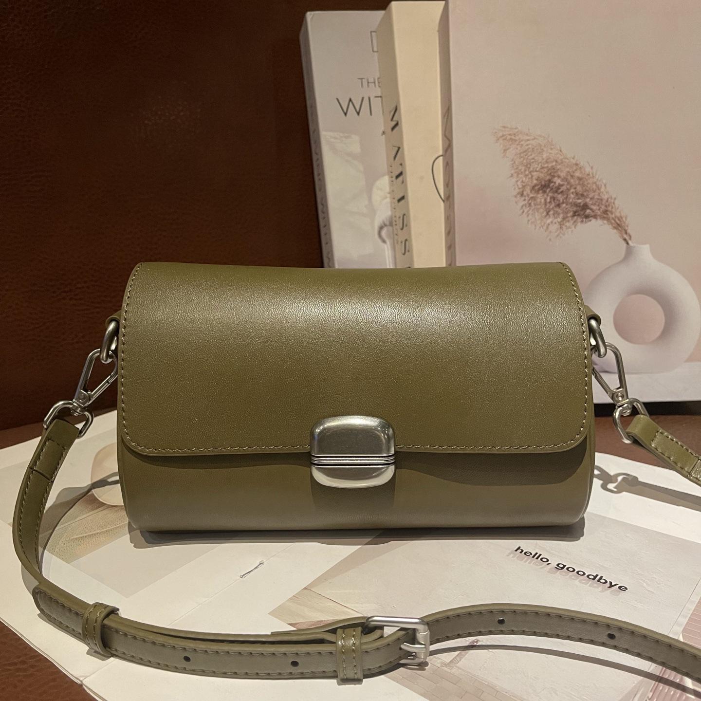 Модная женская сумка из натуральной кожи, маленькая квадратная сумка, новая коллекция 2025 года, из первого слоя коровьей кожи, универсальная женская сумка, сумка-мессенджер, женская нишевая маленькая квадратная сумка 21*11*12cm зелёный