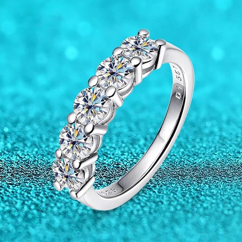 D Color 4mm Moissanite Ring for Women 1.5CT Stone Match Diamond Wedding Band Bride S925 Sterling Silver GRA 6
D Color 4mm Moissanite Ring for Women 1.5CT Stone Match Diamond Wedding Band Bride S925 Sterling Silver GRA 6