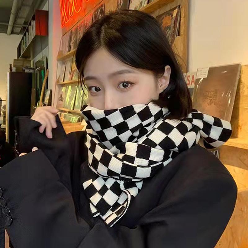 Black And White Checkerboard Patterned Scarf Women S Versatile Knitted Scarf чёрный
Black And White Checkerboard Patterned Scarf Women S Versatile Knitted Scarf чёрный