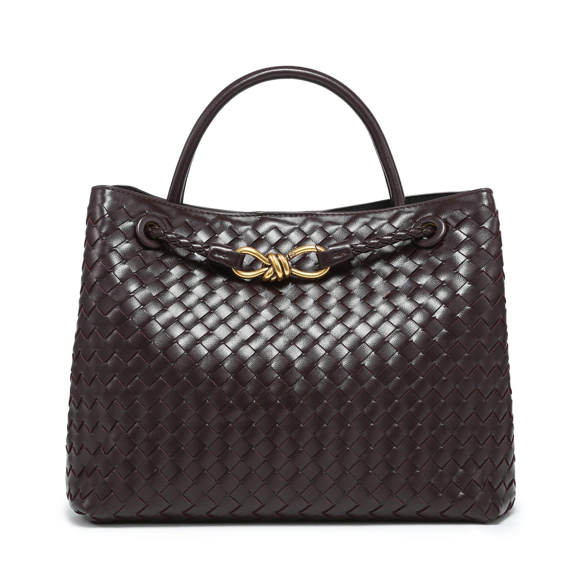 Винтажная плетеная женская сумка-тоут B с металлической пряжкой-канатом – Большая вместимость 35x14x24 cm
Винтажная плетеная женская сумка-тоут B с металлической пряжкой-канатом – Большая вместимость 35x14x24 cm