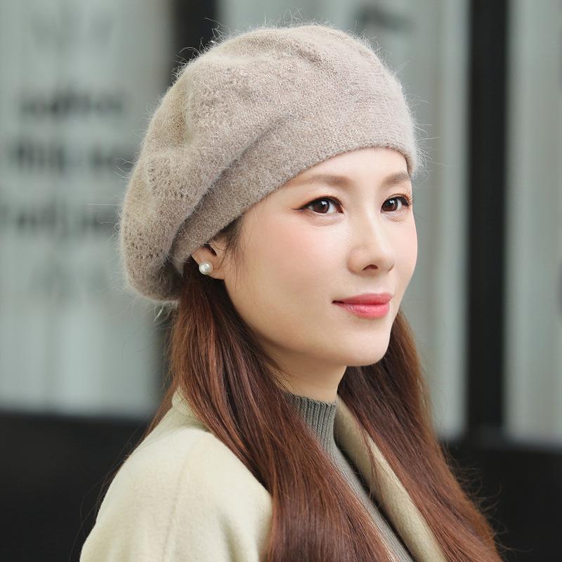 Осенью и зимой берет женский модный теплый холодный утолщенный вязаный шерстяной головной убор искусственный мех кролика
Осенью и зимой берет женский модный теплый холодный утолщенный вязаный шерстяной головной убор искусственный мех кролика