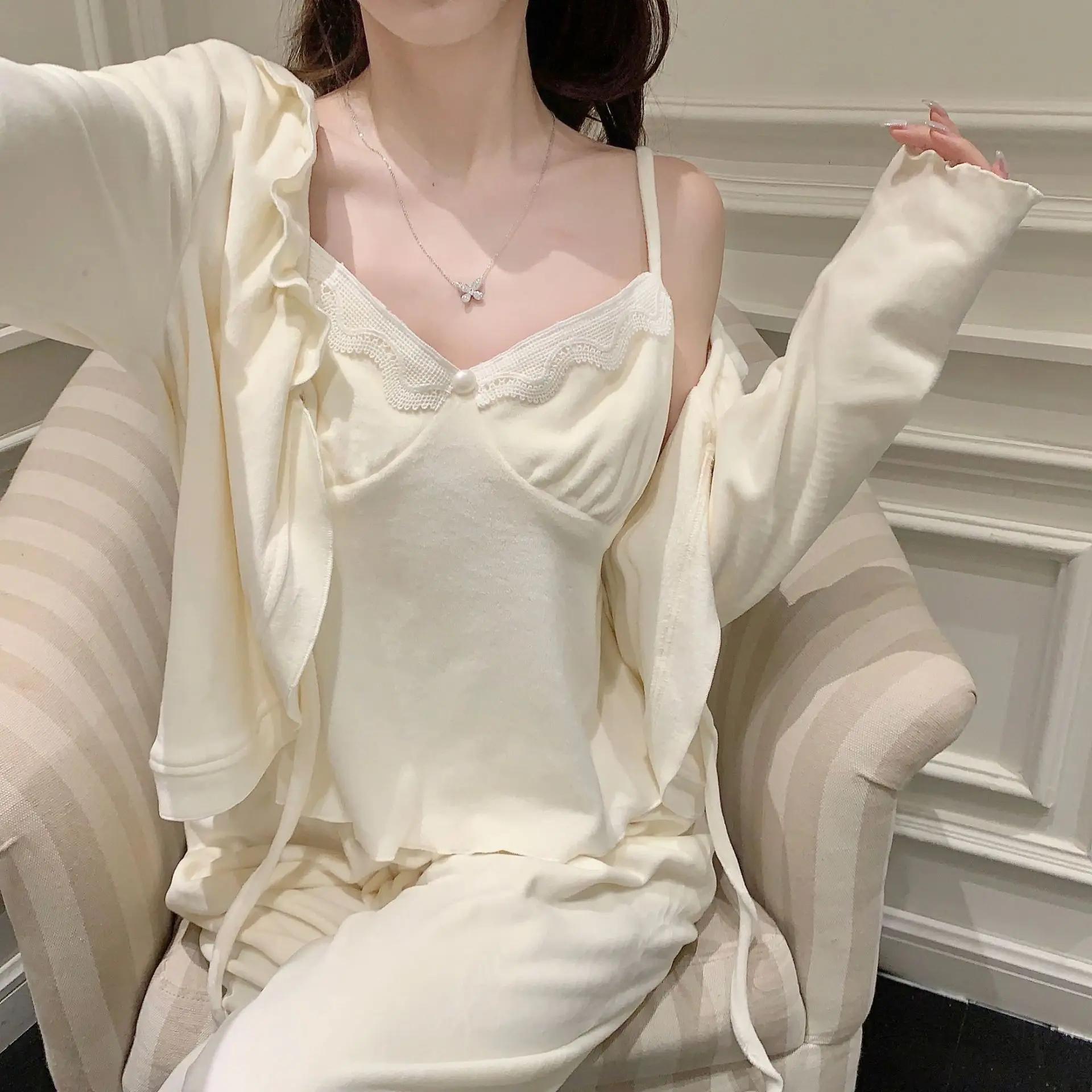 Princess Style 3Pcs Sleep Set Sexy Strap Top Pants Island Velvet Pajamas Set Warm Homewear Soft Winter Loungewear Nightwear XL
Princess Style 3Pcs Sleep Set Sexy Strap Top Pants Island Velvet Pajamas Set Warm Homewear Soft Winter Loungewear Nightwear XL