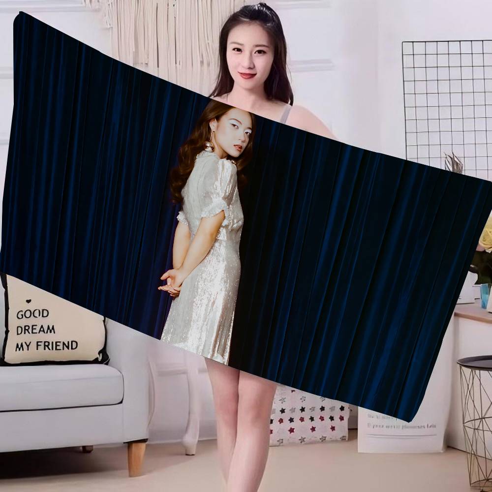 Singer Laufeys Bewitched Microfiber Printed Beach Towel Mountain Climbing Yoga Beach Swimming Running Absorbent Soft Towel W40*H60(CM)
Singer Laufeys Bewitched Microfiber Printed Beach Towel Mountain Climbing Yoga Beach Swimming Running Absorbent Soft Towel W40*H60(CM)