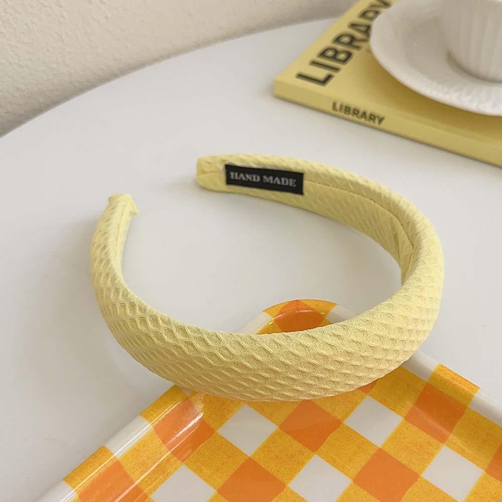 2024 Women s Yellow Hairband: Slimming Effect, High Skull Top, Versatile Face-Washing Clip, Trendy Outdoor Wrap
2024 Women s Yellow Hairband: Slimming Effect, High Skull Top, Versatile Face-Washing Clip, Trendy Outdoor Wrap