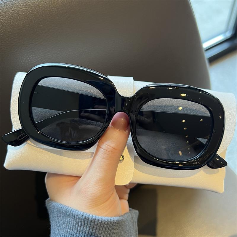 New Large Frame Square Sunglasses Women s Brand Designer Stylish Sun Glasses Classic Men s Vintage Eyewear UV400 Oculos De Sol Quality As shown in the figu
New Large Frame Square Sunglasses Women s Brand Designer Stylish Sun Glasses Classic Men s Vintage Eyewear UV400 Oculos De Sol Quality As shown in the figu