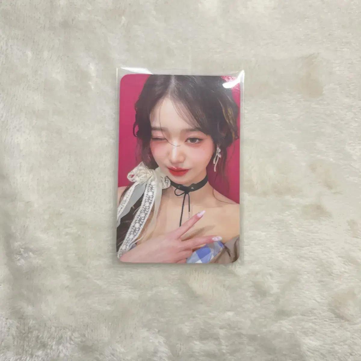 IVE Эмпатия Withmuu 3-й фотокарты Вонён
IVE Эмпатия Withmuu 3-й фотокарты Вонён