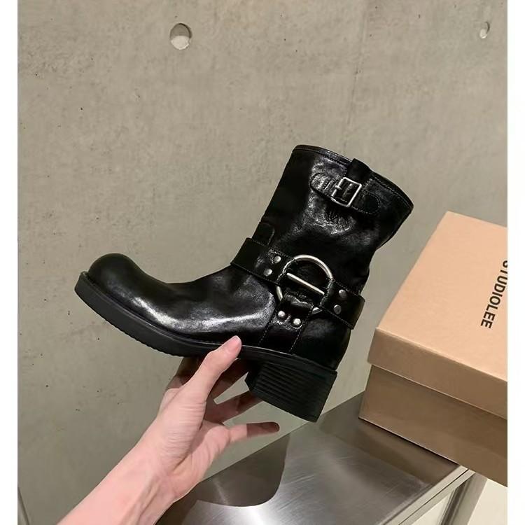 Cowhide grape mother same leather retro metal buckle thick heel western short boots female punk knight boots locomotive boots 40
Cowhide grape mother same leather retro metal buckle thick heel western short boots female punk knight boots locomotive boots 40