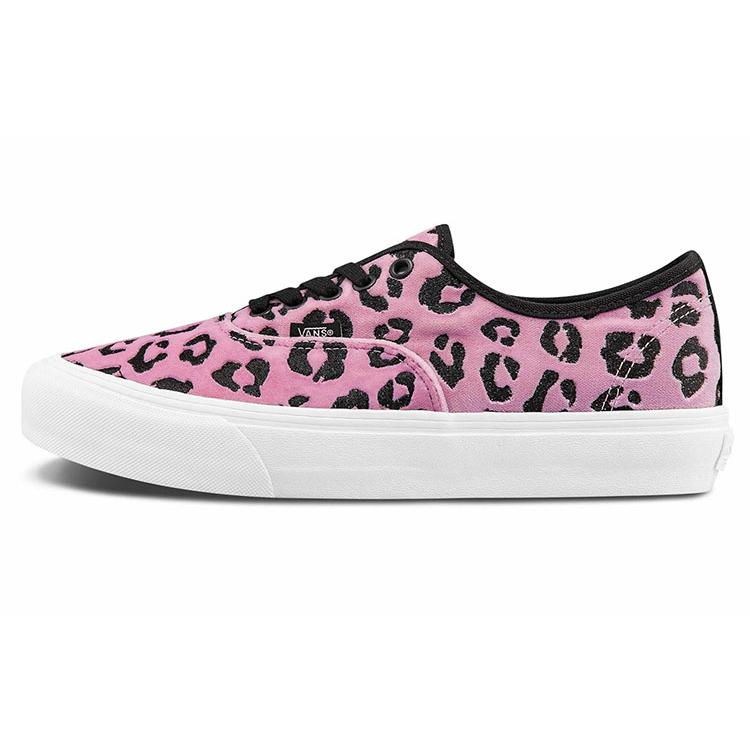 Authentic Vans Vlt Lx Mauve Leopard Velvet VN0A4CS48GB 40
Authentic Vans Vlt Lx Mauve Leopard Velvet VN0A4CS48GB 40