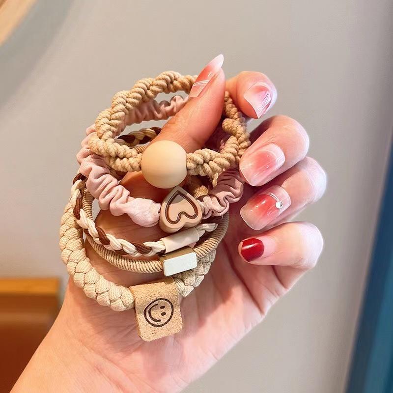 Women s Hair Ring Set Hair Accessories High Elasticity Leather Band Simple Temperament High Ponytail Durability New Style one size хакі
Women s Hair Ring Set Hair Accessories High Elasticity Leather Band Simple Temperament High Ponytail Durability New Style one size хакі