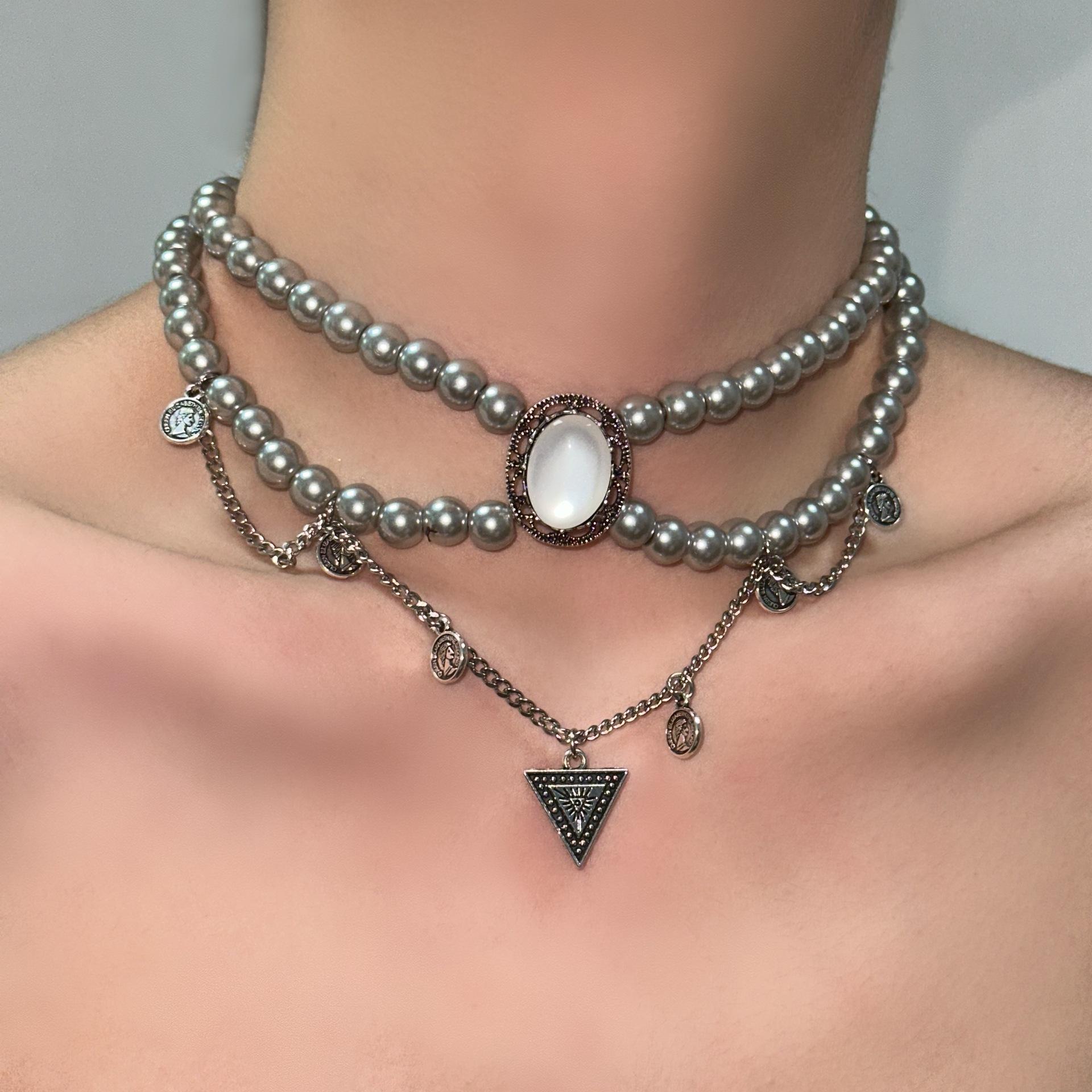 Vintage Pearl Multilayer Necklace Choker for Women Men Tassel Pendant Luxury Opal Inlay Stacked Collarbone Chain Y2K Accessories
Vintage Pearl Multilayer Necklace Choker for Women Men Tassel Pendant Luxury Opal Inlay Stacked Collarbone Chain Y2K Accessories