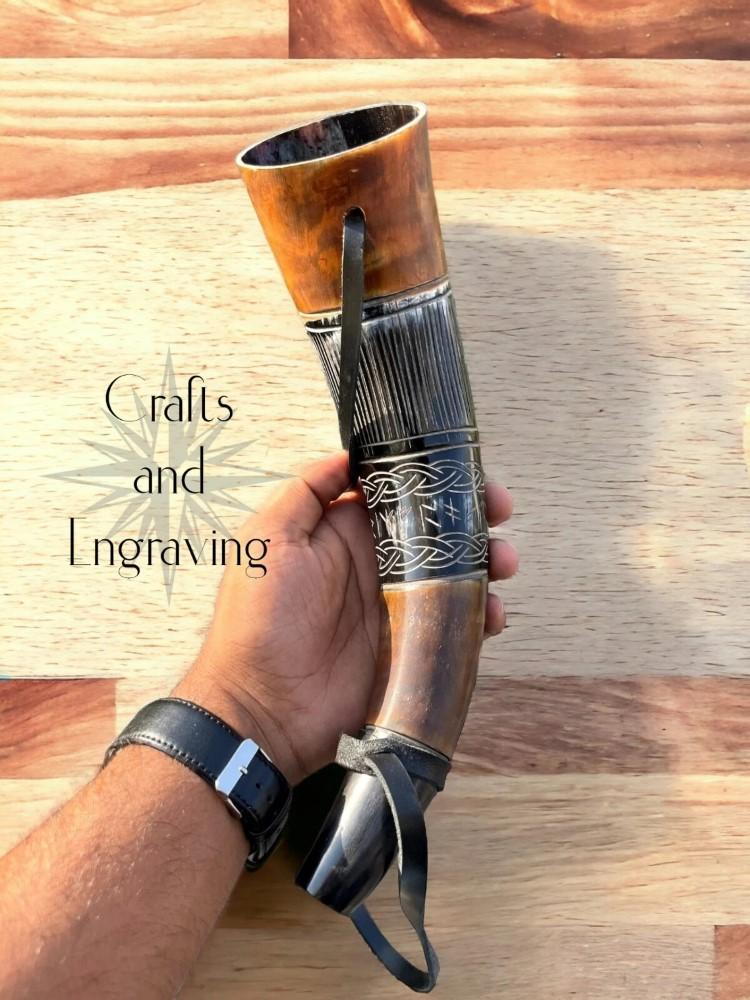 Боевой рог викингов 15 | Ручная гравировка, боевой сигнальный рог-труба | Рог из натурального рога для охоты, декора и подарка M аэро
Боевой рог викингов 15 | Ручная гравировка, боевой сигнальный рог-труба | Рог из натурального рога для охоты, декора и подарка M аэро