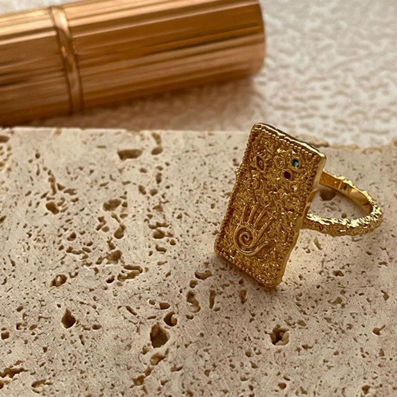 French-Style Niche High-End Art Design Vintage Colorful Small Gemstone Palm Pattern Ring Ins Women s Light Luxury Versatile United States
French-Style Niche High-End Art Design Vintage Colorful Small Gemstone Palm Pattern Ring Ins Women s Light Luxury Versatile United States