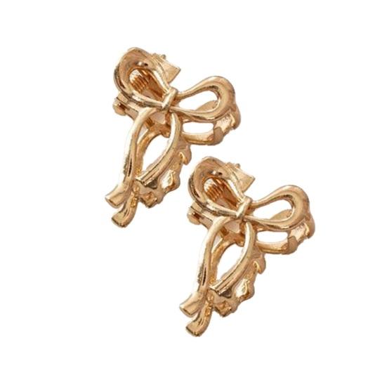 2Pcs Girl Hairpins Hollow Flower Heart Ribbon Shape Hair Clips Multiple Styling Designs Alloy Texture Hair Accessories D
2Pcs Girl Hairpins Hollow Flower Heart Ribbon Shape Hair Clips Multiple Styling Designs Alloy Texture Hair Accessories D