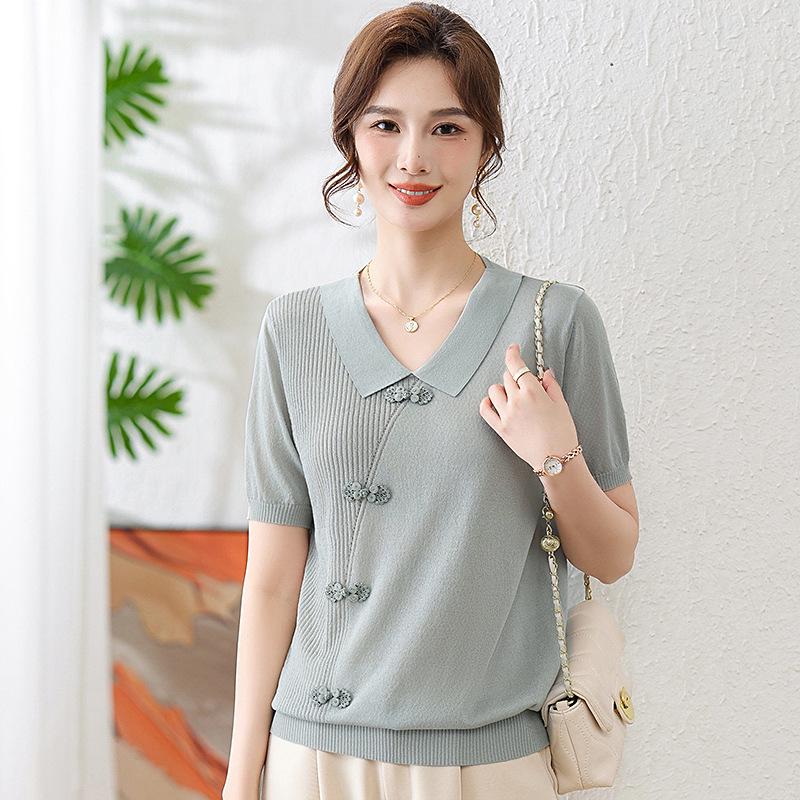 Mom s Summer Ice Silk Knit Lapel Top - Fashionable Short-Sleeved T-Shirt for Middle-Aged Women 3XL (Recommended 120-135 jin)
Mom s Summer Ice Silk Knit Lapel Top - Fashionable Short-Sleeved T-Shirt for Middle-Aged Women 3XL (Recommended 120-135 jin)